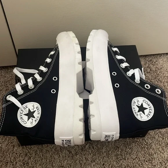 Converse Ctas Lugged Hi Black/White US 7 - Picture 5 of 8